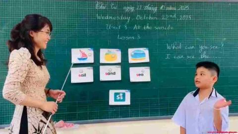 Trường Tiểu học Hai Riêng số 1: Chủ động hội nhập với chương trình dạy tiếng Anh từ lớp 1
